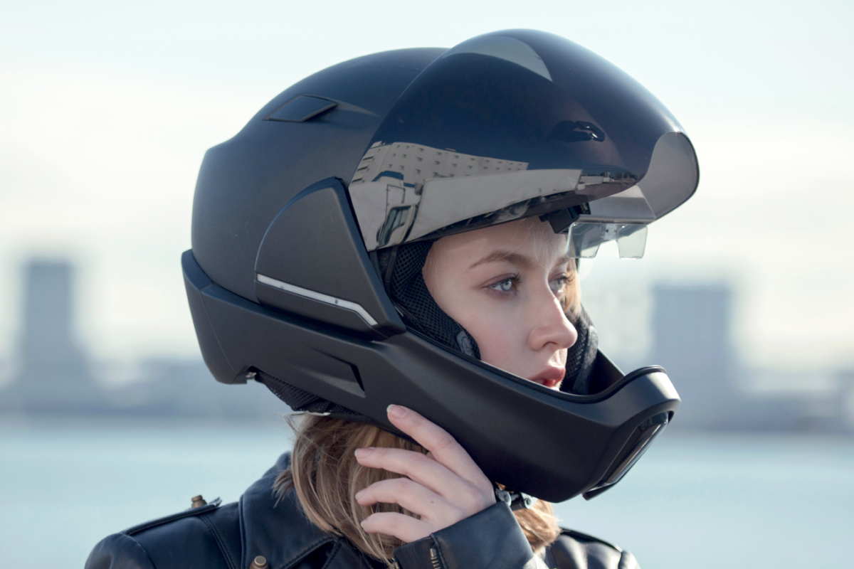 Motorcycle helmet top wide vision
